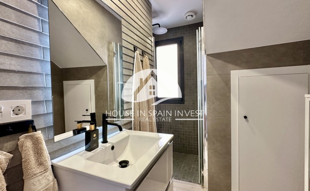 Resale - Villa - Orihuela Costa - Lomas De Cabo Roig