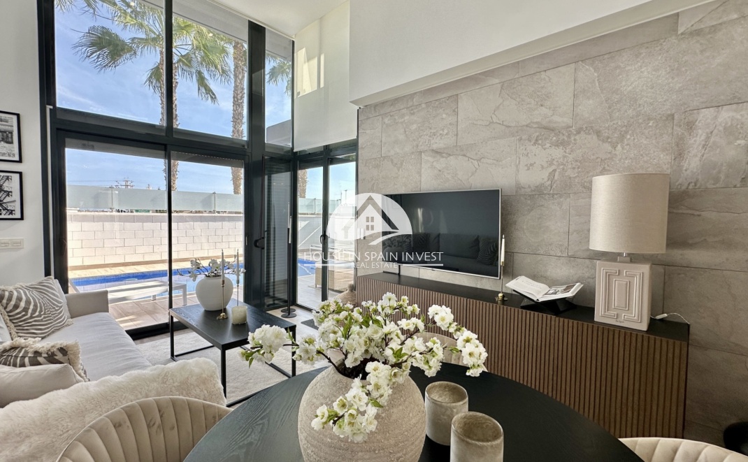 Resale - Villa - Orihuela Costa - Lomas De Cabo Roig