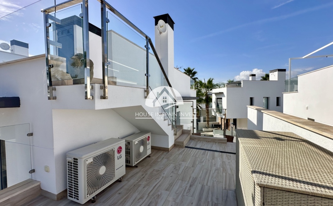 Resale - Villa - Orihuela Costa - Lomas De Cabo Roig