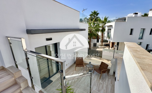 Resale - Villa - Orihuela Costa - Lomas De Cabo Roig