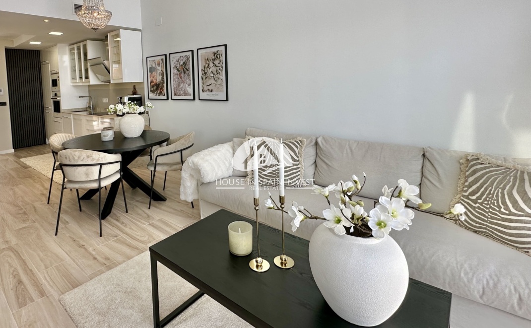 Resale - Villa - Orihuela Costa - Lomas De Cabo Roig