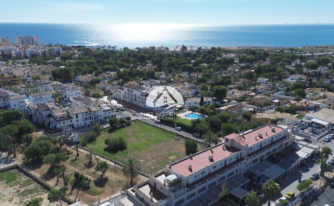 Resale - Apartment  - Orihuela Costa - Punta Prima  
