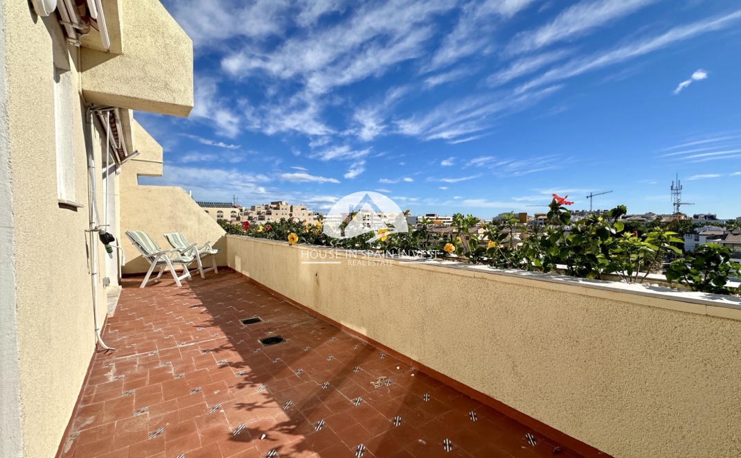 Resale - Apartment  - Orihuela Costa - Punta Prima  