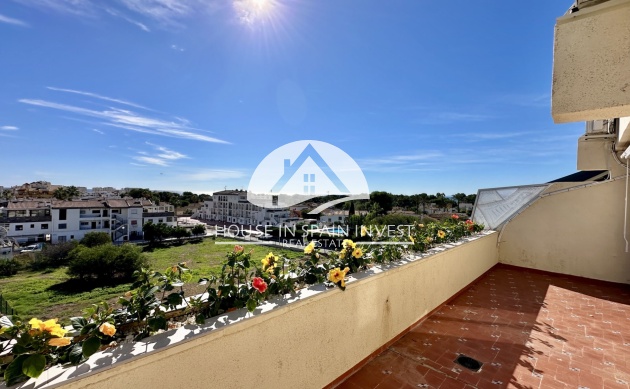 Resale - Apartment  - Orihuela Costa - Punta Prima  