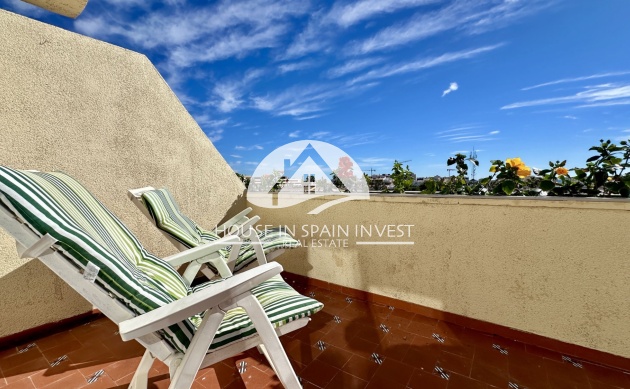 Resale - Apartment  - Orihuela Costa - Punta Prima  