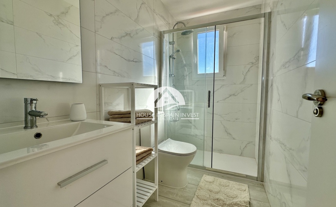 Resale - Apartment  - Orihuela Costa - Punta Prima  