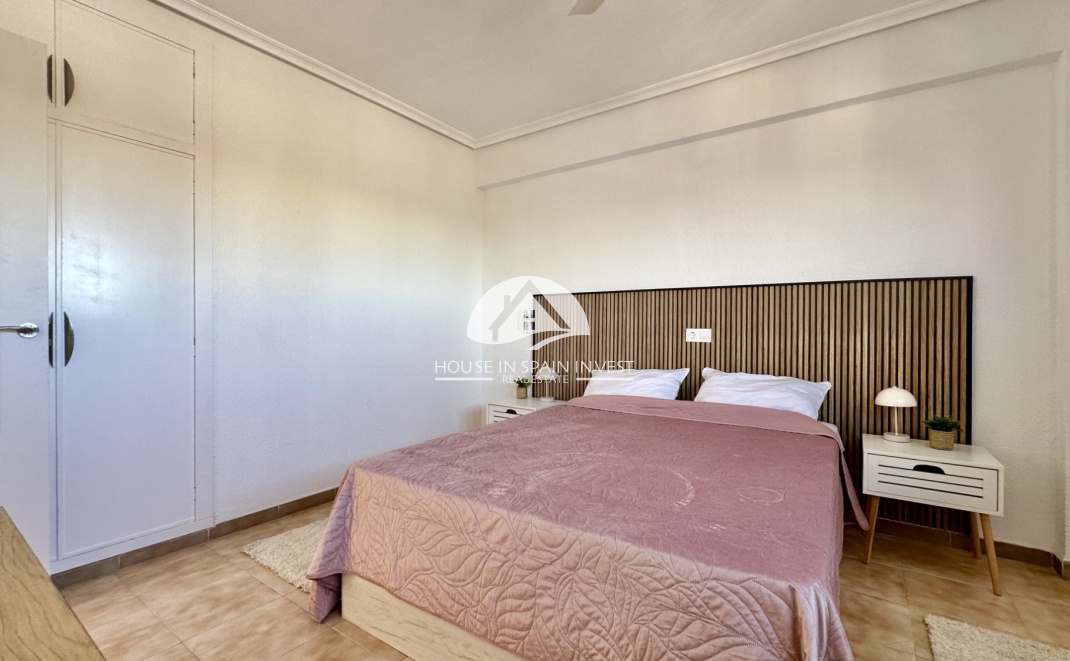 Resale - Apartment  - Orihuela Costa - Punta Prima  