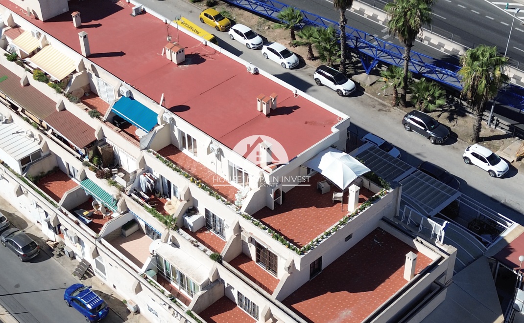 Resale - Apartment  - Orihuela Costa - Punta Prima  