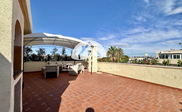 Resale - Apartment  - Orihuela Costa - Punta Prima  