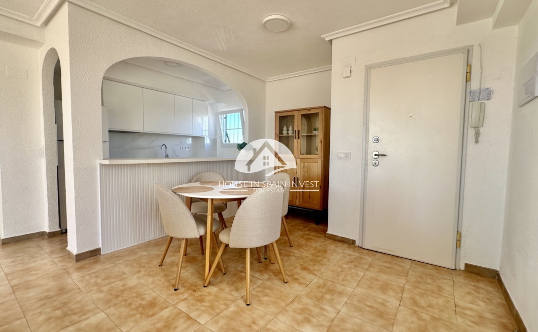 Resale - Apartment  - Orihuela Costa - Punta Prima  