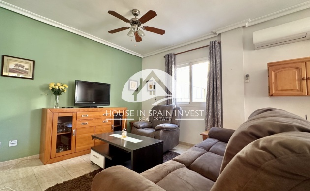 Resale - Apartment  - Orihuela Costa - Playa Flamenca