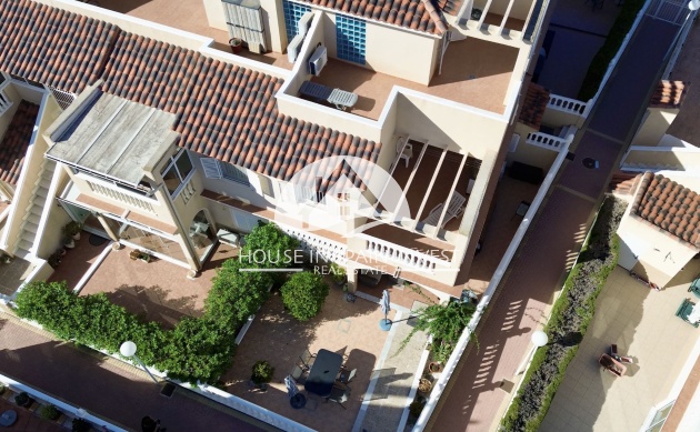 Resale - Apartment  - Orihuela Costa - Playa Flamenca