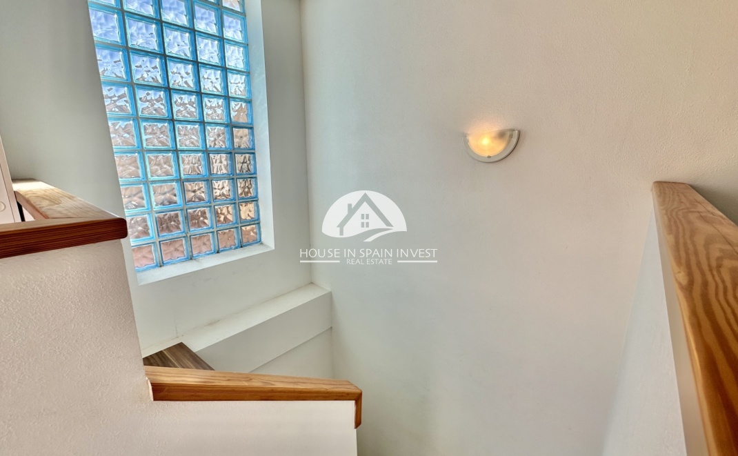 Resale - Apartment  - Orihuela Costa - Playa Flamenca