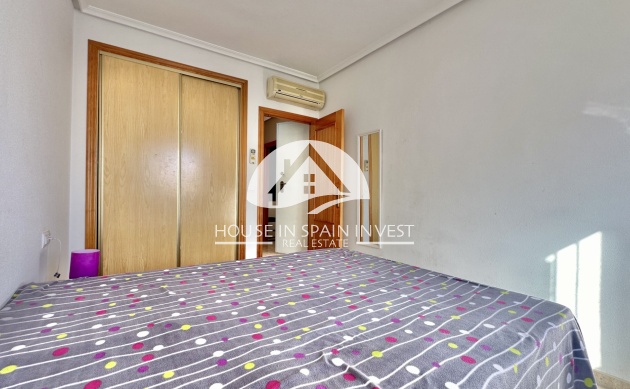 Resale - Apartment  - Orihuela Costa - Playa Flamenca