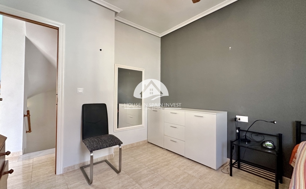 Resale - Apartment  - Orihuela Costa - Playa Flamenca