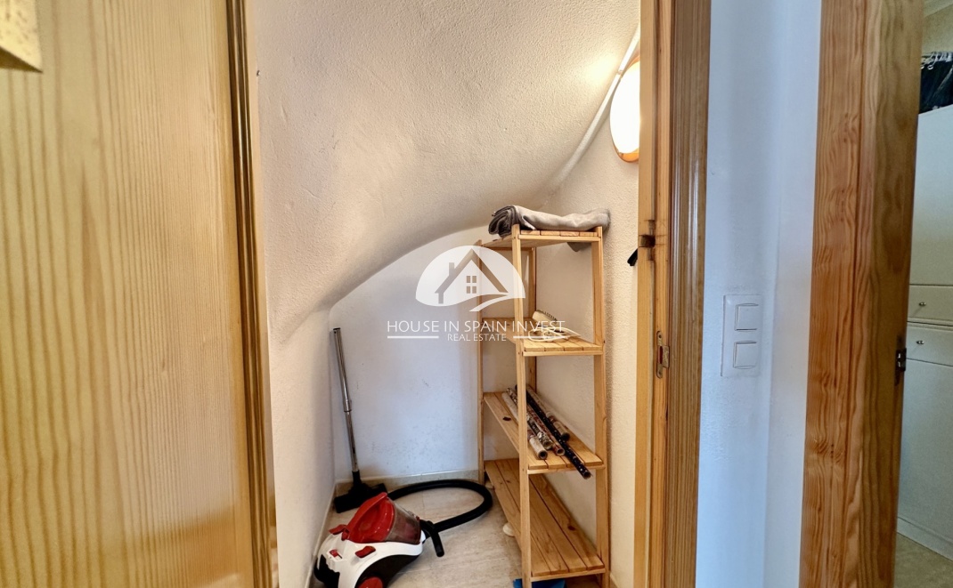 Resale - Apartment  - Orihuela Costa - Playa Flamenca