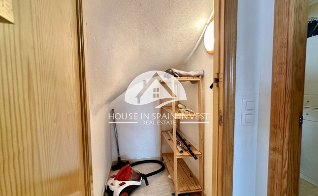 Resale - Apartment  - Orihuela Costa - Playa Flamenca