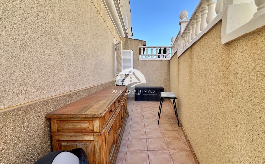 Resale - Apartment  - Orihuela Costa - Playa Flamenca