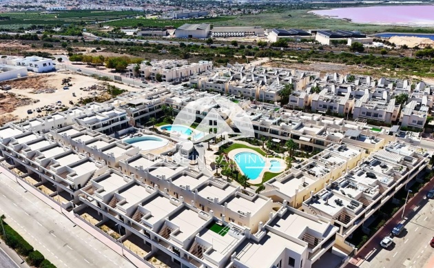 Resale - Apartment  - Torrevieja - La Veleta