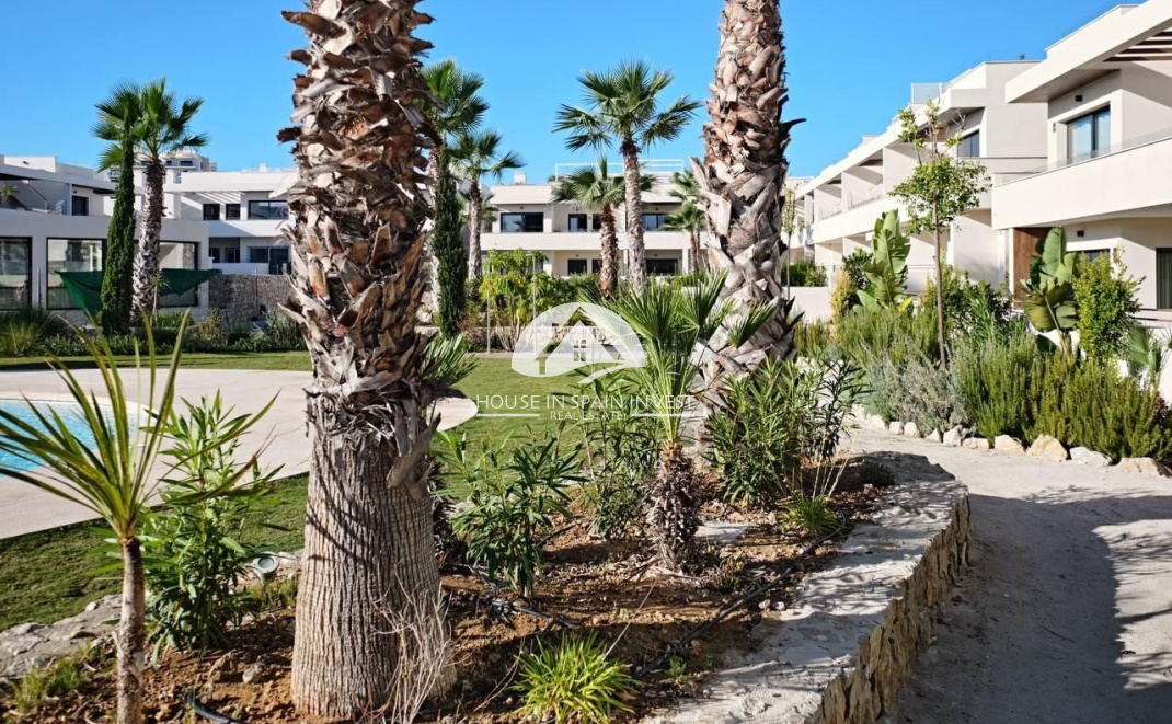 Resale - Apartment  - Torrevieja - La Veleta