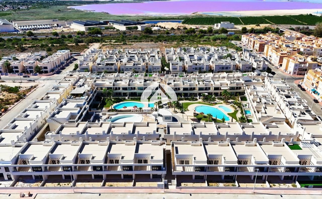 Resale - Apartment  - Torrevieja - La Veleta