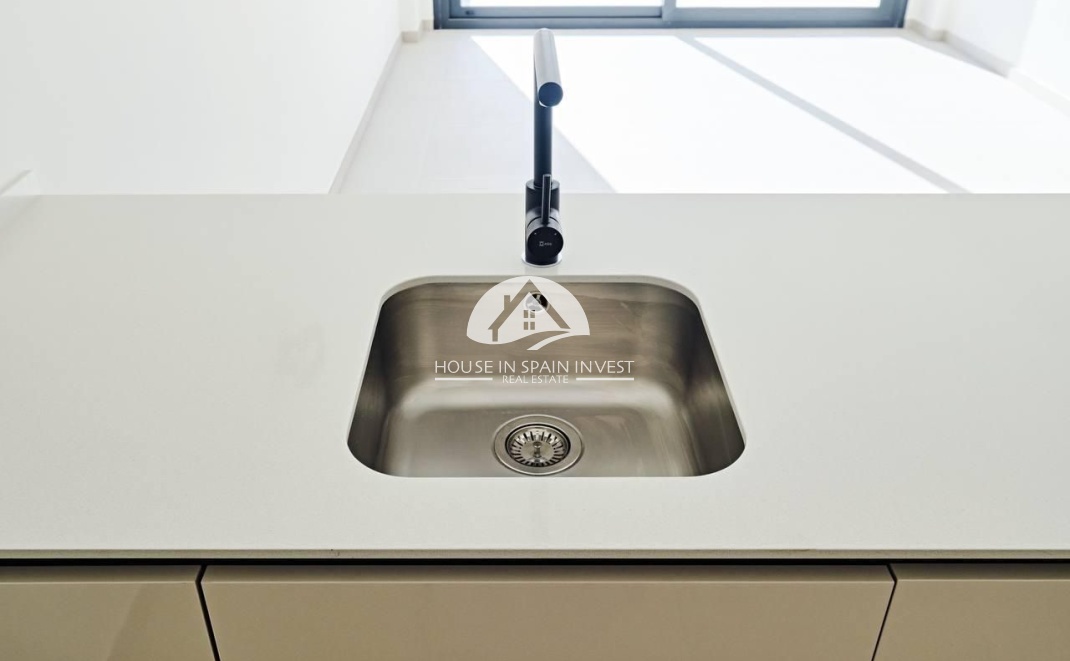 Resale - Apartment  - Torrevieja - La Veleta