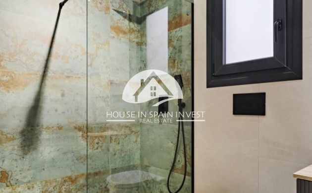 Resale - Apartment  - Torrevieja - La Veleta