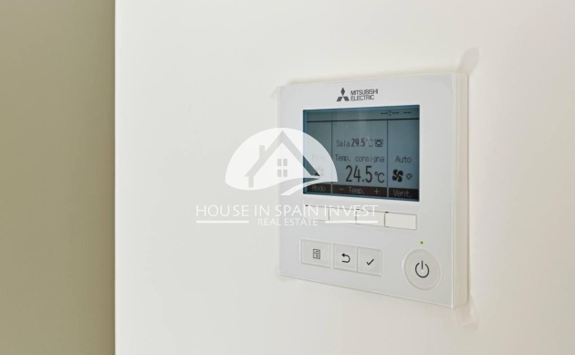 Resale - Apartment  - Torrevieja - La Veleta