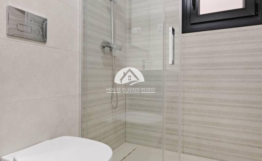 Resale - Apartment  - Torrevieja - La Veleta