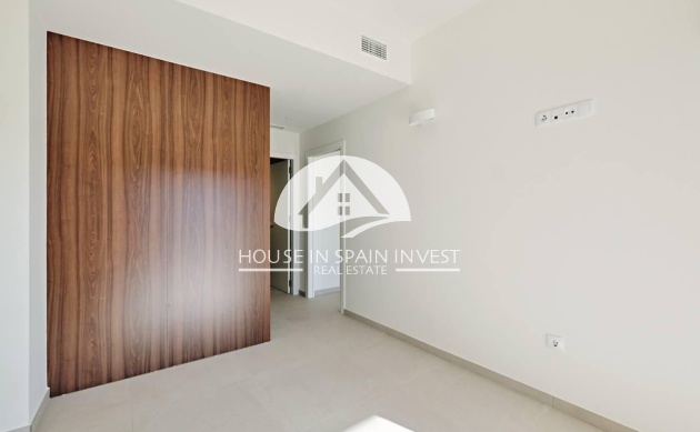 Resale - Apartment  - Torrevieja - La Veleta