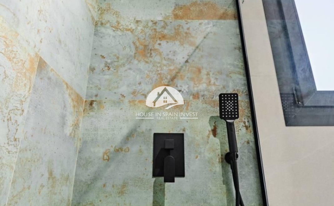 Resale - Apartment  - Torrevieja - La Veleta