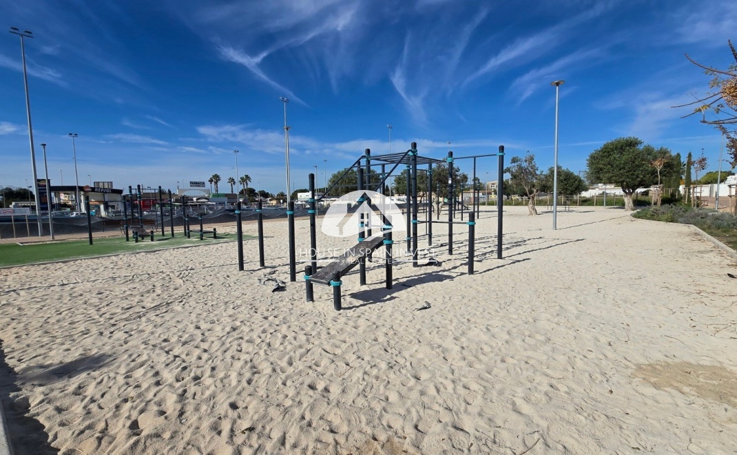 Resale - Villa - Torrevieja - La Siesta - El Chaparral - San Luis