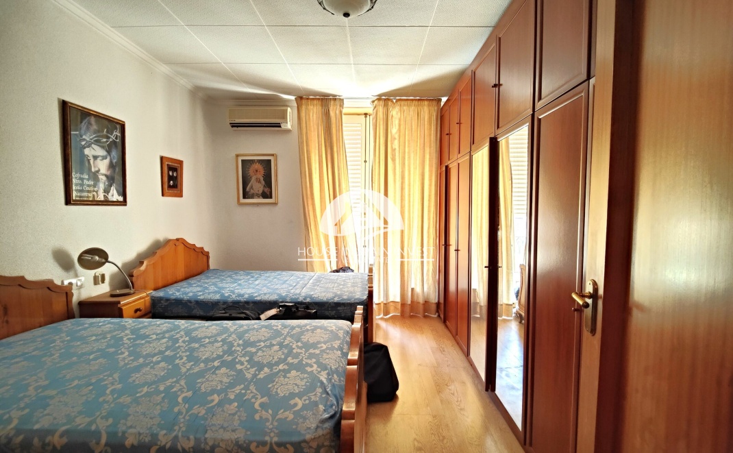 Resale - Apartment - Torrevieja