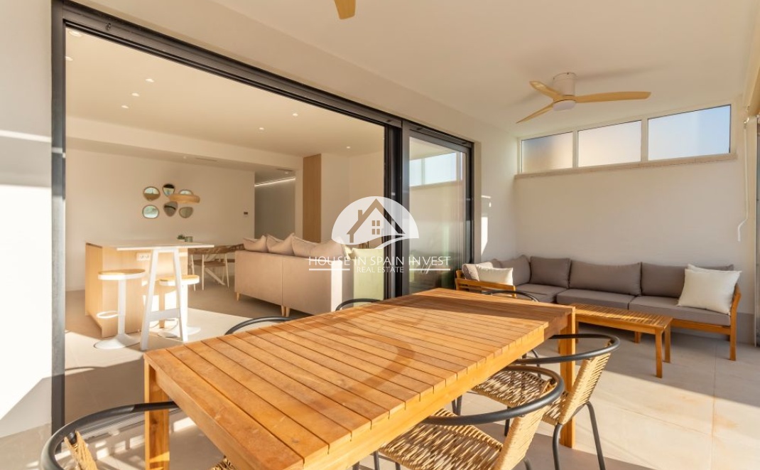 Resale - Villa - Torrevieja - La Siesta - El Chaparral - San Luis