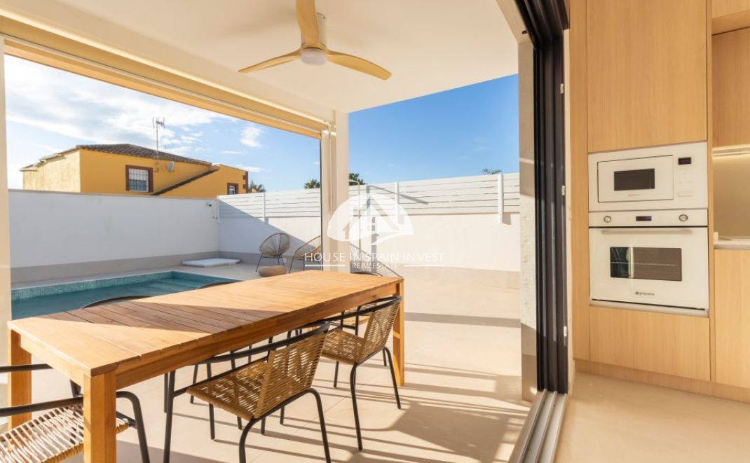 Resale - Villa - Torrevieja - La Siesta - El Chaparral - San Luis