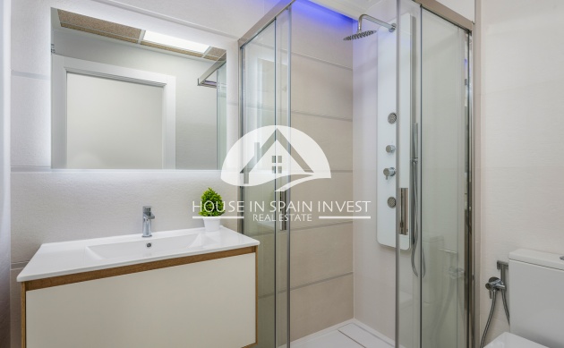 New Build - Top floor bungalow - Torrevieja