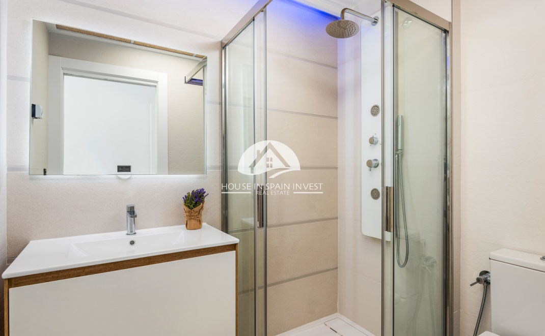 New Build - Top floor bungalow - Torrevieja