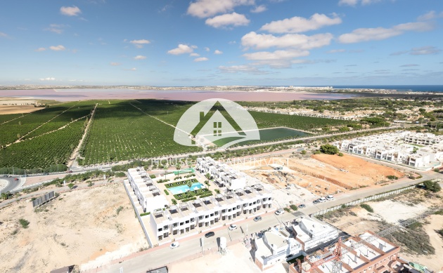 Nieuwbouw   - Gelijkvloerse bungalow - Torrevieja