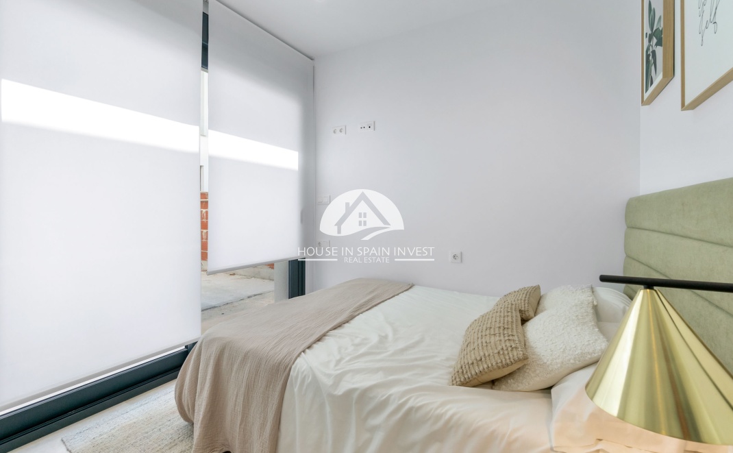 Nieuwbouw   - Gelijkvloerse bungalow - Torrevieja