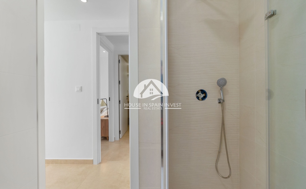 Nieuwbouw   - Gelijkvloerse bungalow - Torrevieja