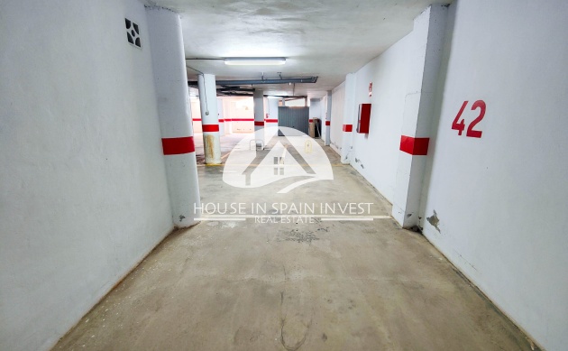 Resale - Garage - Torrevieja - Playa del Cura
