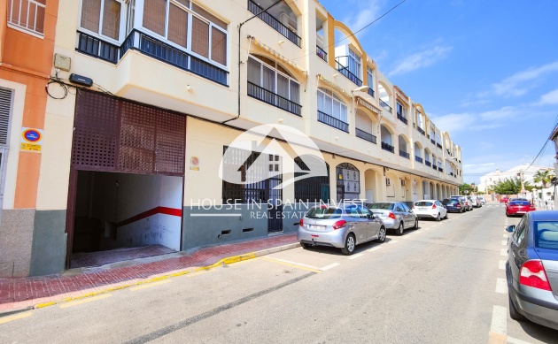 Resale - Garage - Torrevieja - Playa del Cura
