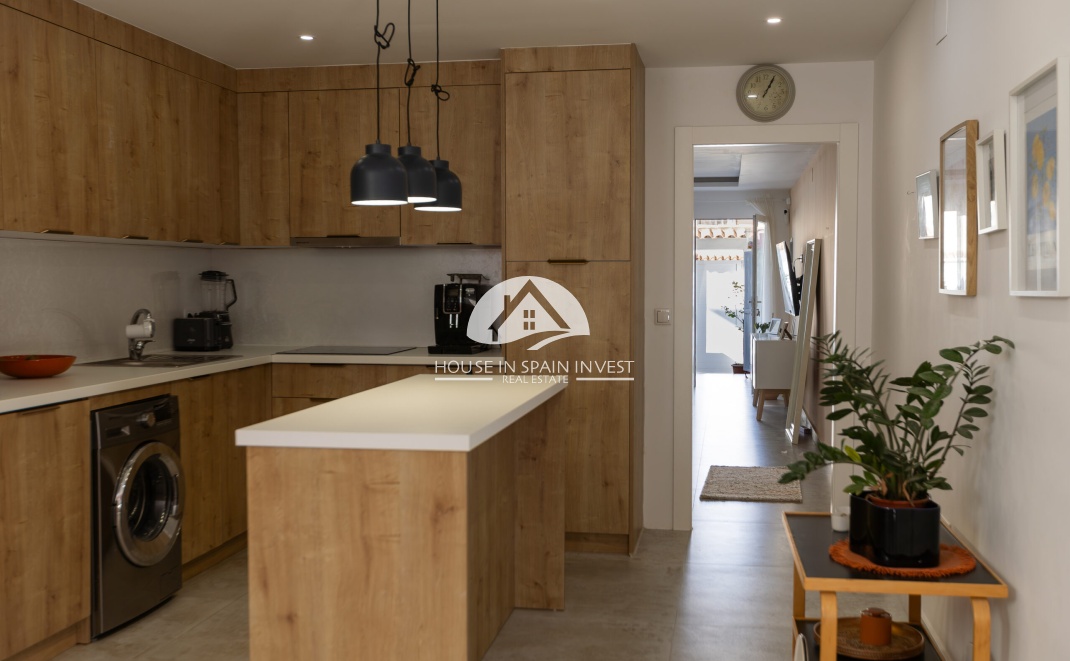 Herverkoop - Rijwoning - Torrevieja - Nueva Torrevieja - Aguas Nuevas