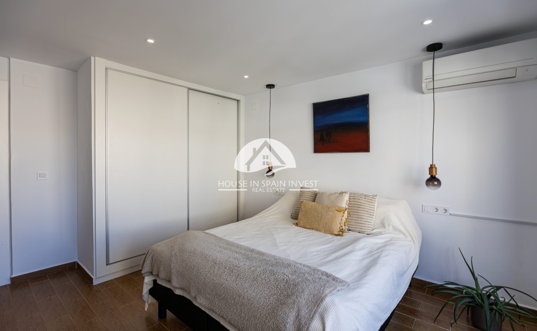 Herverkoop - Rijwoning - Torrevieja - Nueva Torrevieja - Aguas Nuevas