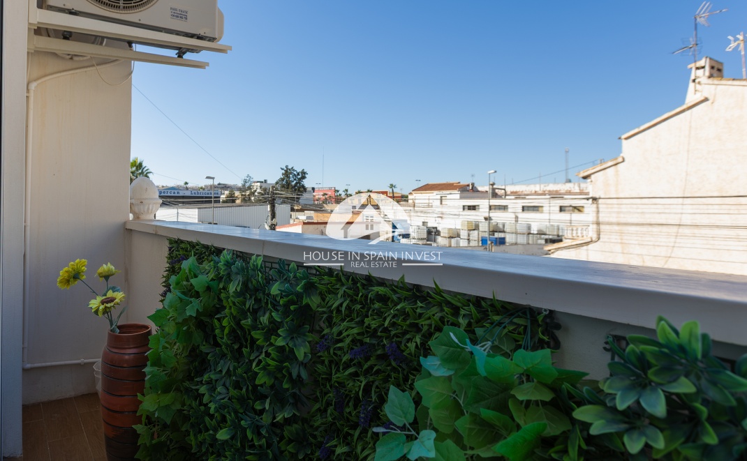 Herverkoop - Rijwoning - Torrevieja - Nueva Torrevieja - Aguas Nuevas