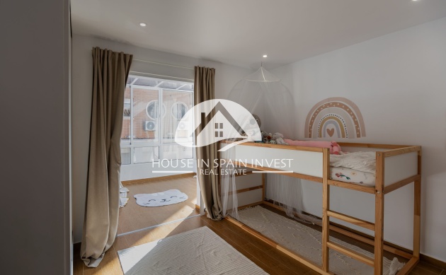 Herverkoop - Rijwoning - Torrevieja - Nueva Torrevieja - Aguas Nuevas