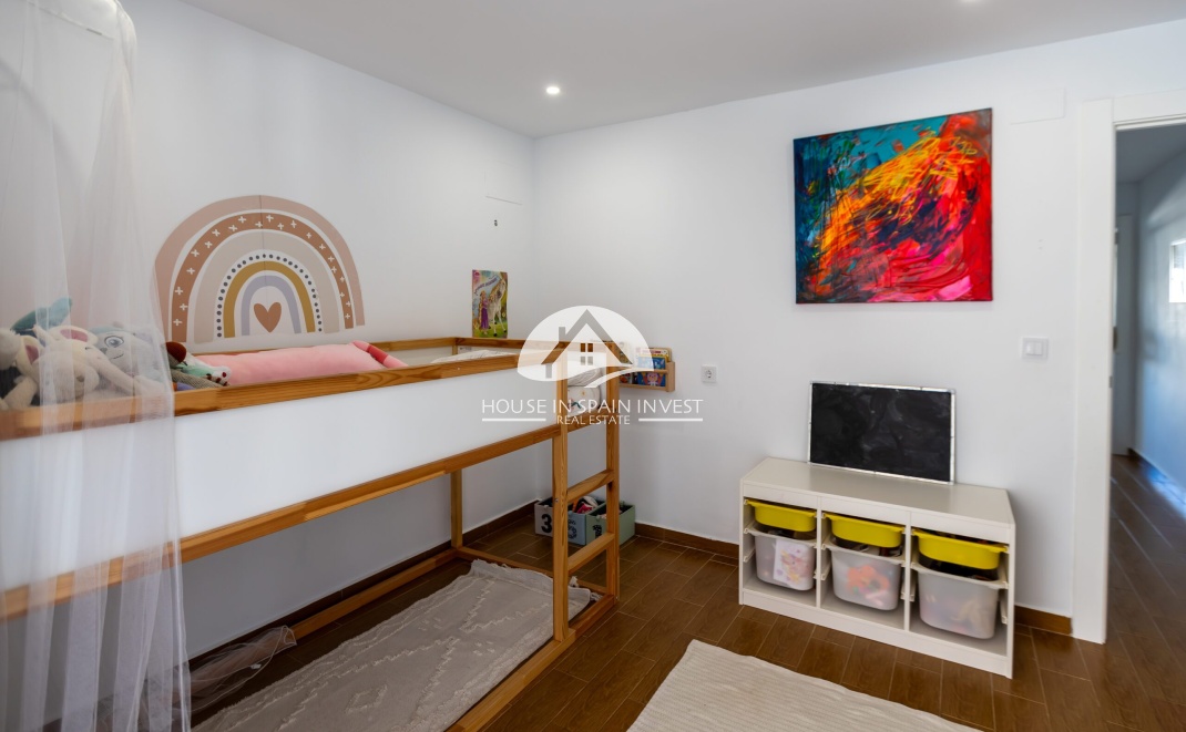 Herverkoop - Rijwoning - Torrevieja - Nueva Torrevieja - Aguas Nuevas