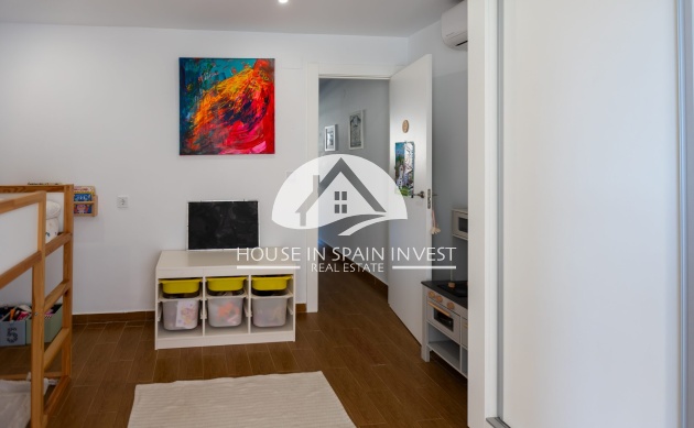 Herverkoop - Rijwoning - Torrevieja - Nueva Torrevieja - Aguas Nuevas