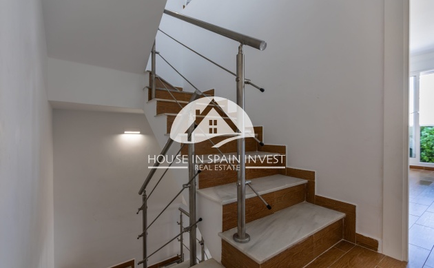 Herverkoop - Rijwoning - Torrevieja - Nueva Torrevieja - Aguas Nuevas