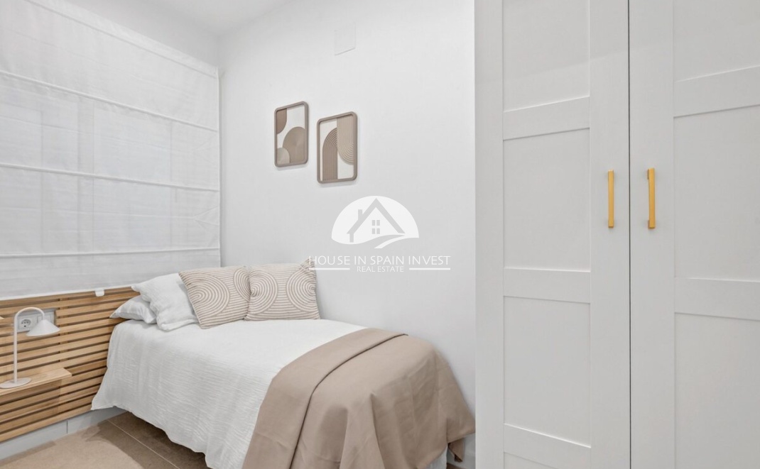 Resale - Townhouse - Torrevieja - La Siesta - El Chaparral - San Luis